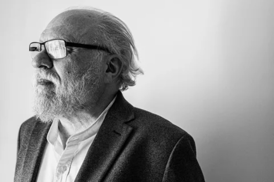 Померанцев Игорь. Семейное положение. — Москва: ОГИ. — 2002 г.